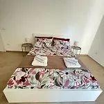 Luca's *