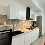 Luca's * קטאניה